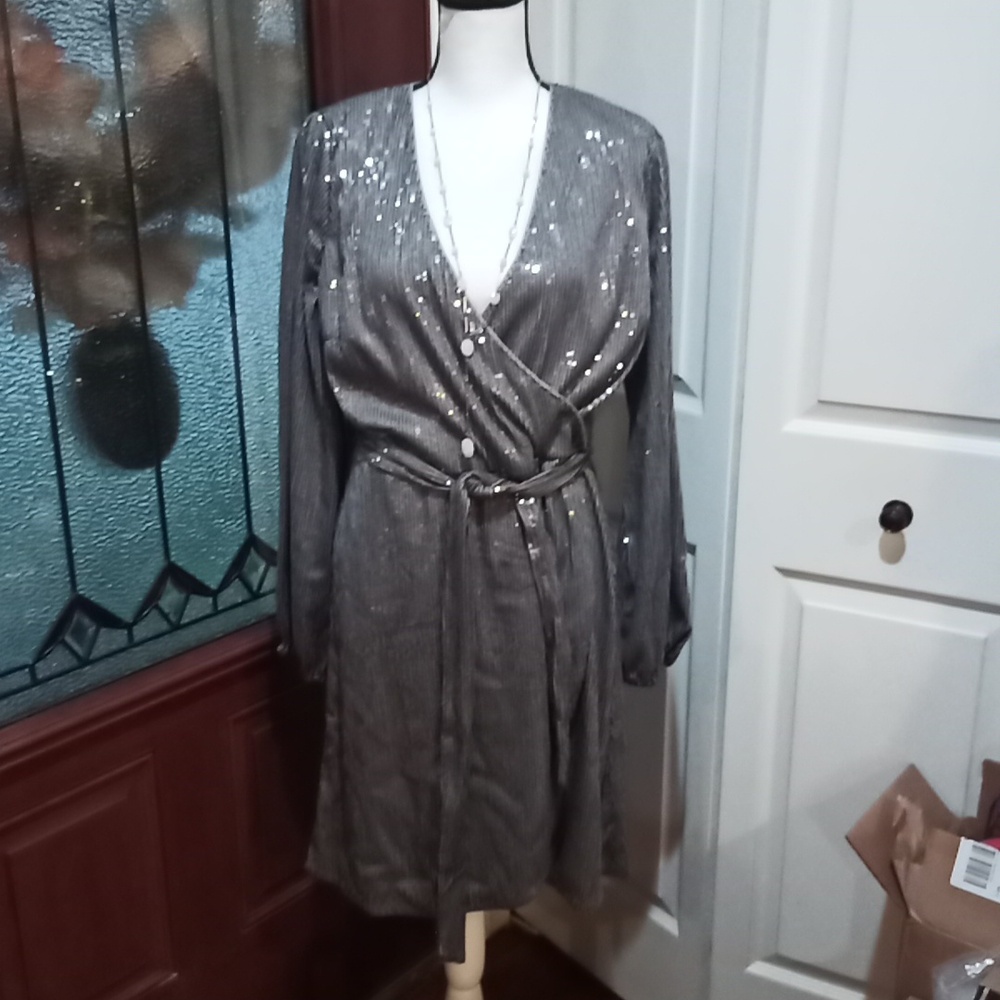 NEW INC Wrap Like Sequin Dress EveninG Wedding Night Out Plunging Neckline Sz L